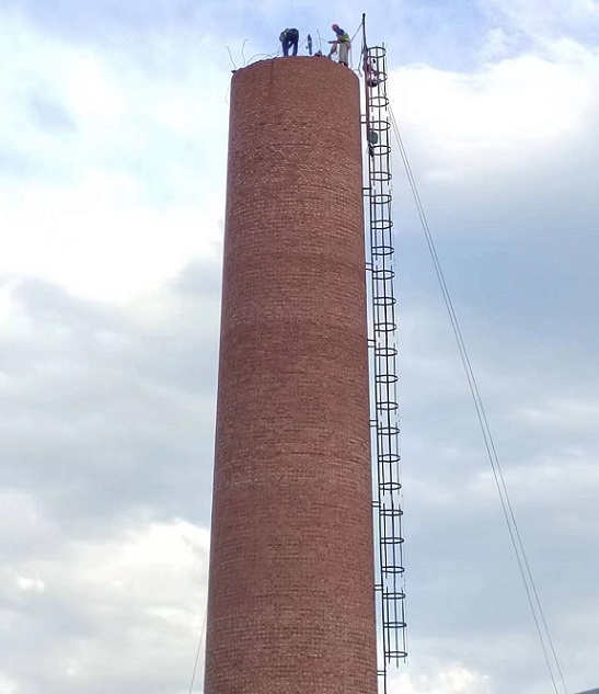 拆除烟囱:选择专业拆除施工公司,我们更专业