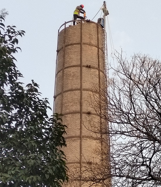 烟囱拆除公司:科学规划——如何平衡安全与效率